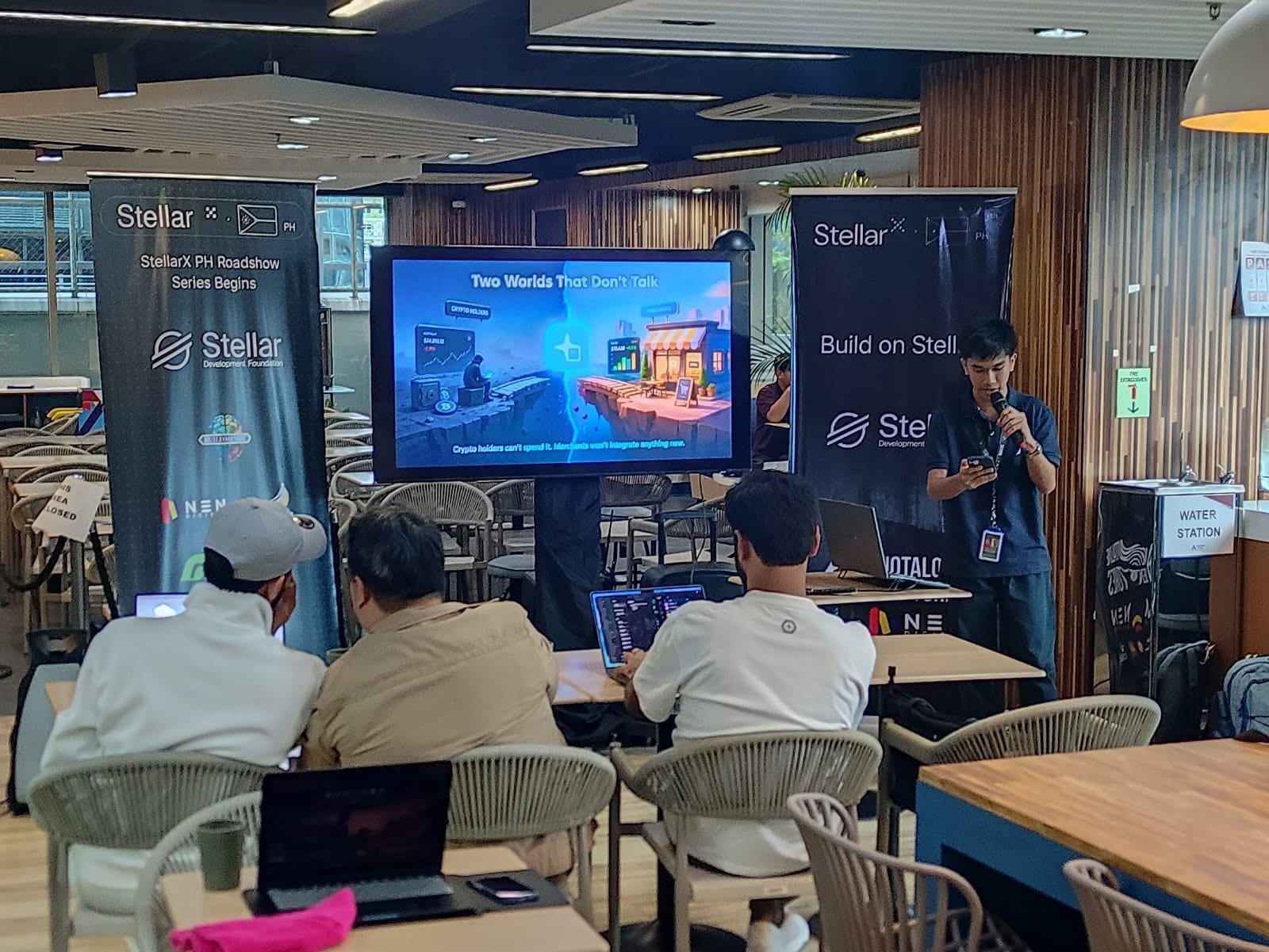 HeyPay demo at the StellarX Demo Day
